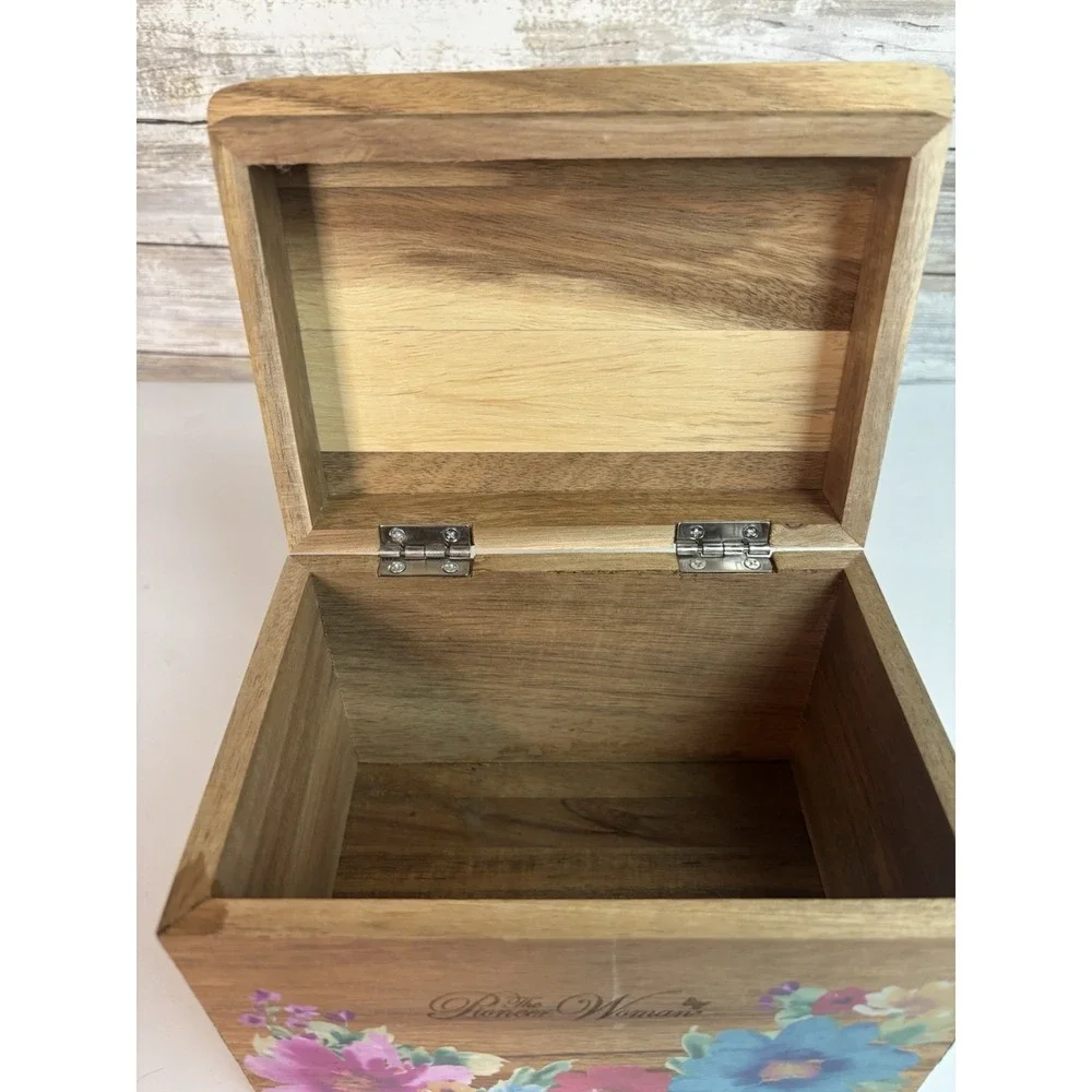 Pioneer Woman‎ Breezy Blossom Acacia Wood Recipe Card Box. Used.